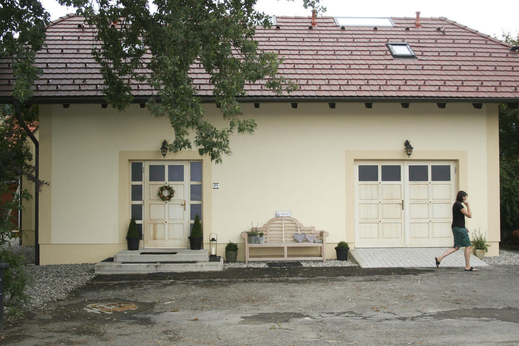 Landgasthof Friedl Hotel Sankt Lorenzen bei Knittelfeld Exterior photo